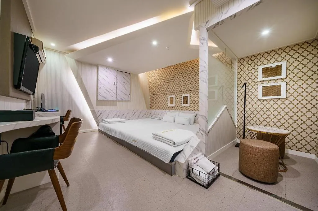 Haeundae Wow Motel Busan 2*,