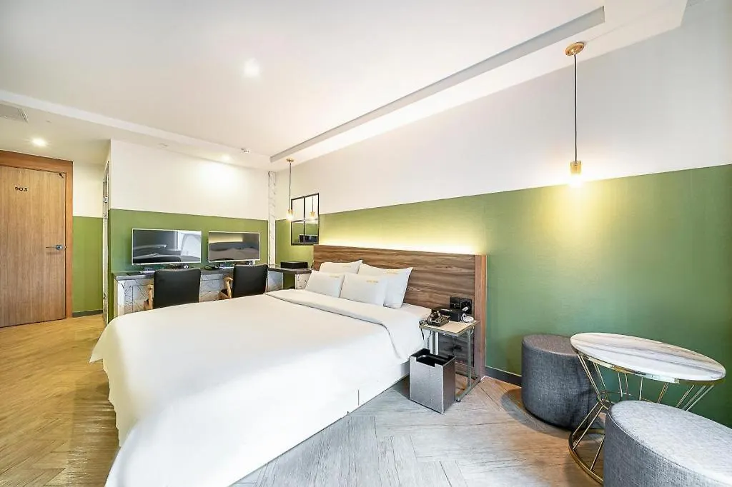 Haeundae Wow Motel Busan 2*,  South Korea