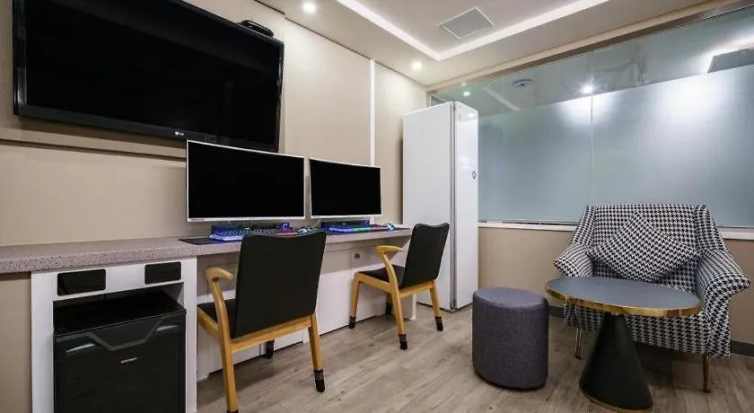 Haeundae Wow Motel Busan