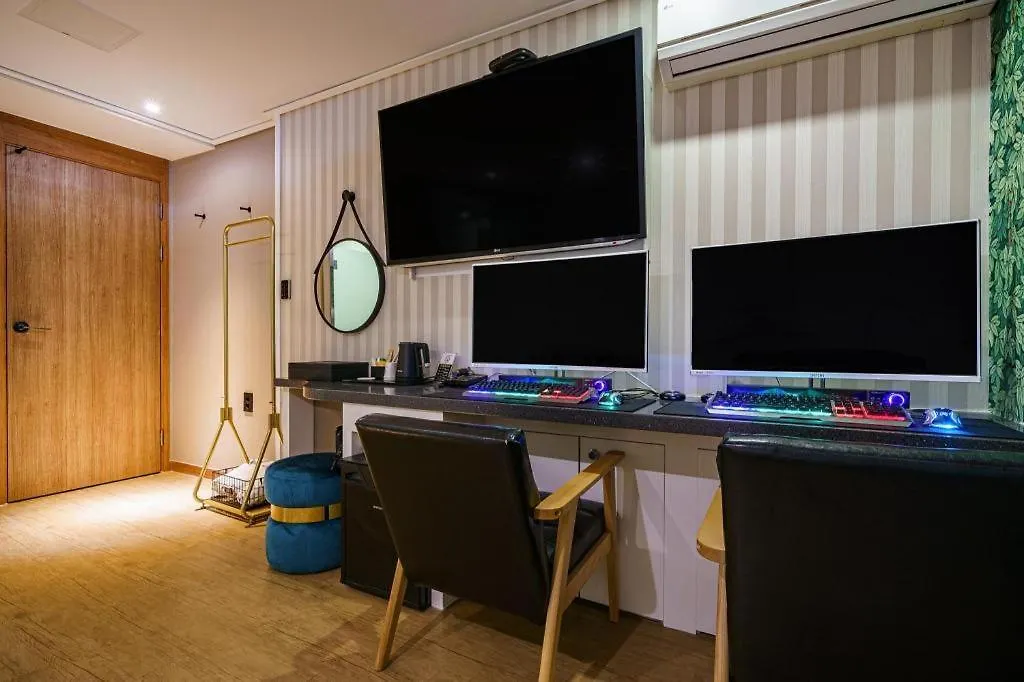 Haeundae Wow Motel Busan 2*,  South Korea