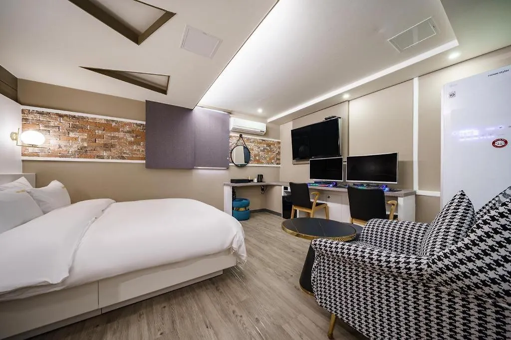 Haeundae Wow Motel Busan